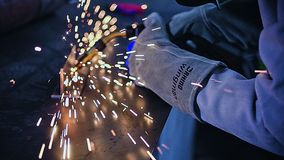 Schweißerhandschuhe neu aufgelegt