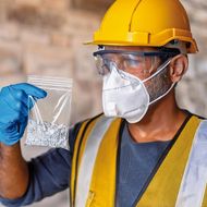 Die unsichtbare Gefahr: Profi-Asbest-Analysen bringen Klarheit