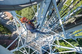 CLIMBING TECHNOLOGY: Arbeit am Mast setzt die richtige PSA voraus