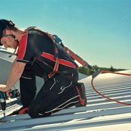 ABS Safety: Montagefreundliche Absturzsicherung