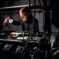 FLEX-Elektrowerkzeuge: Akku-Flutlicht - Flex stellt neue Handlampe vor