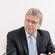 BG Bau erleichtert stundungsregelungen