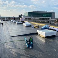 SIFATEC: Barrierefreies Arbeiten auf dem Dach