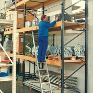 Krause-Werk: Sichere Regalleiter