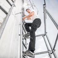 Leichte Hosen für die Sommermonate