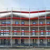 Auf jeder Baustelle gut eingerüstet