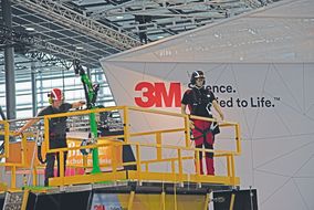 3M: Innovativer Atemschutz und mobile Schulungseinheit
