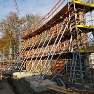 Tropenhalle mit »Logo.3« und »Raster« realisiert