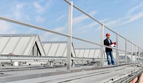 ABS Safety: Seitenschutz automatisch planen und fördern lassen