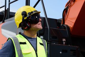 Neuer Helm mit individuell anpassbarer Ausstattung