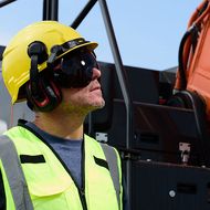 Neuer Helm mit individuell anpassbarer Ausstattung