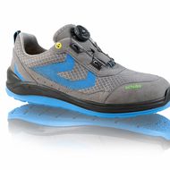 »Max« kombiniert sportliches Design mit Sicherheit