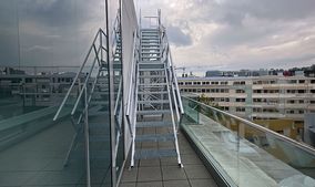 In zwei Zügen sicher aufs Dach